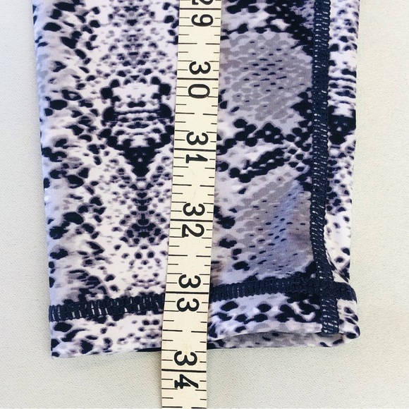 Nicole Miller Sports Purple Snakeskin Print Leggings - Picture 12 of 16